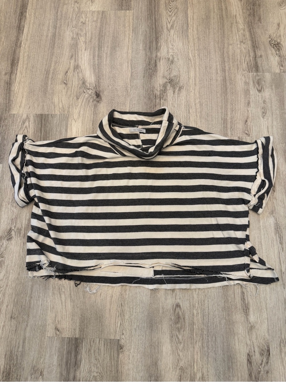 Ces Femme Medium Black Cream Striped Oversized Raw Hem Top